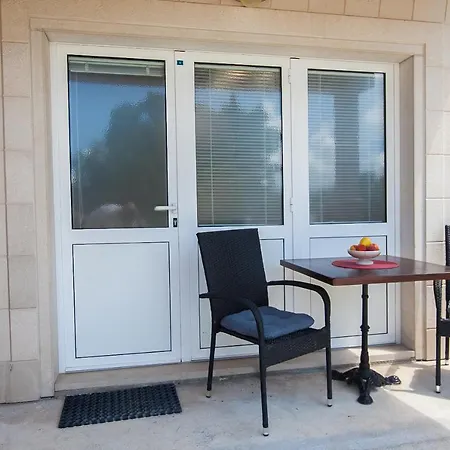 Apartman Domus - Free Private Parking