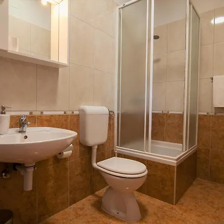 Apartman Domus - Free Private Parking *