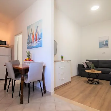 Apartman Domus - Free Private Parking *