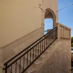 Domus * בול